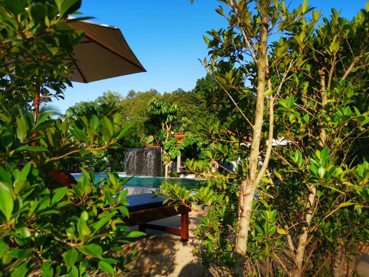 Grandfather Khaolak Resort Khao Lak Exteriör bild